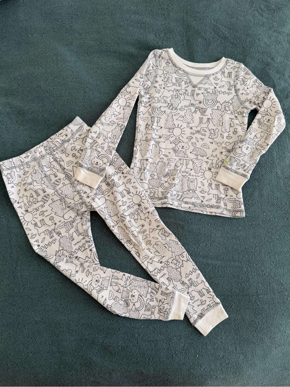 Kids Cream Patterned Long Sleeve Pajama Set